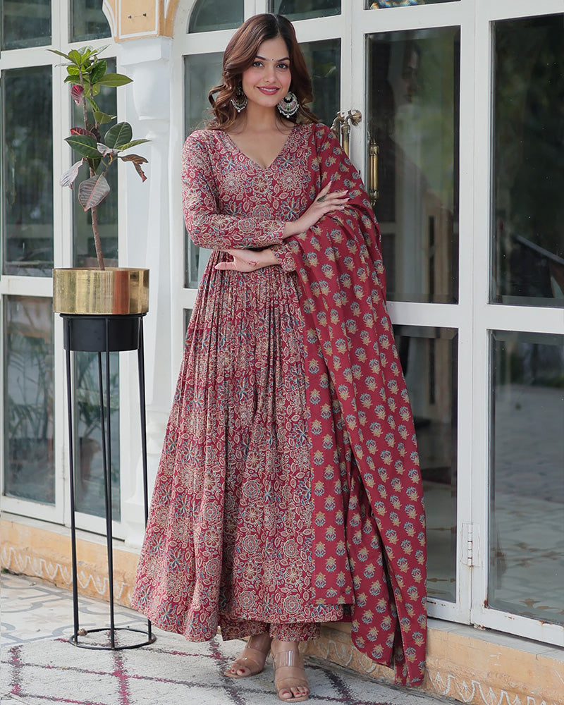 Premium Maroon Color Pure Cotton Kurti With Pant And Dupatta Set - ETHNICDEAL