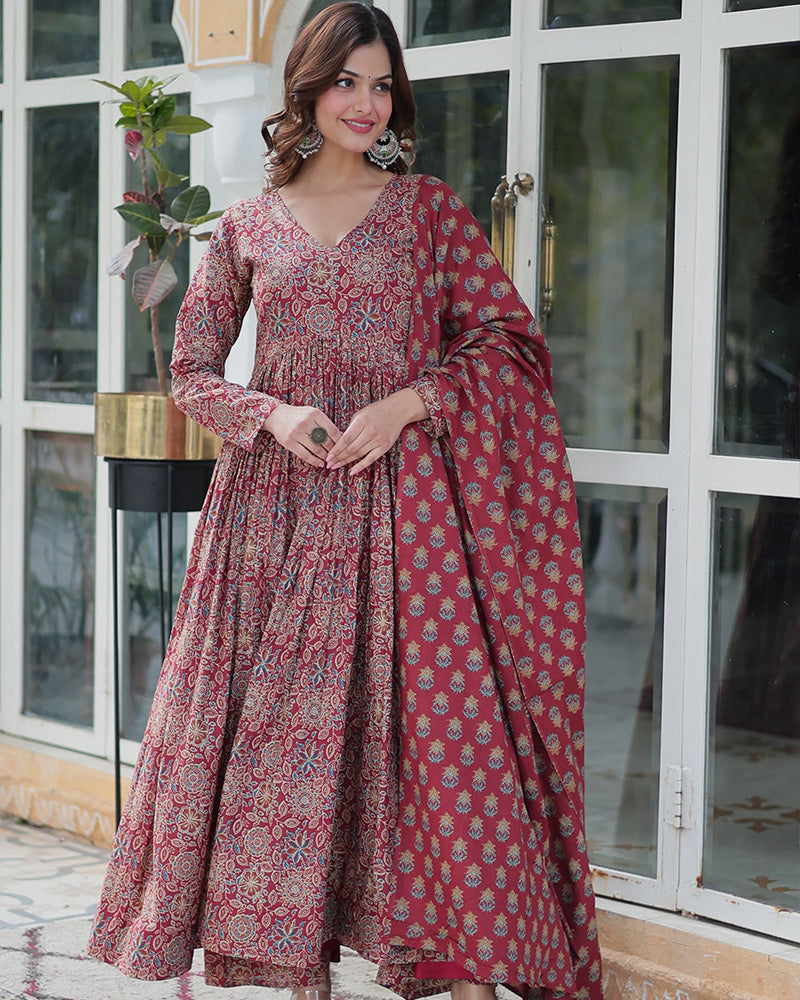 Premium Maroon Color Pure Cotton Kurti With Pant And Dupatta Set - ETHNICDEAL