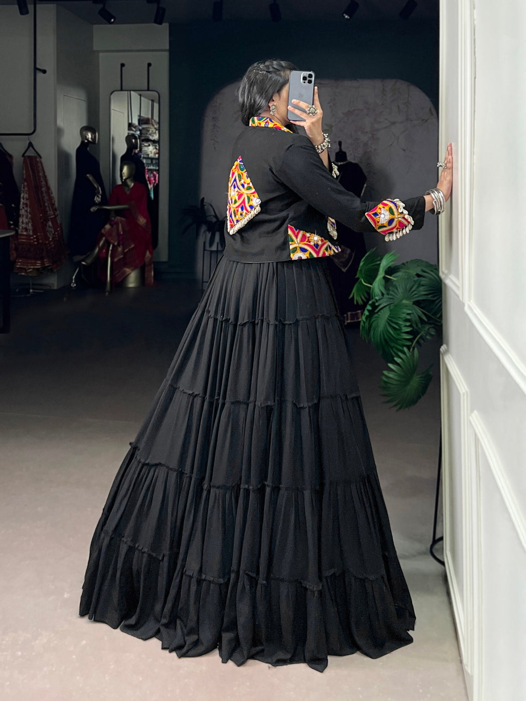 Magnificent Pure Rayon Navratri Lehenga Choli – Elegant Traditional Garba & Dandiya Outfit - ETHNICDEAL