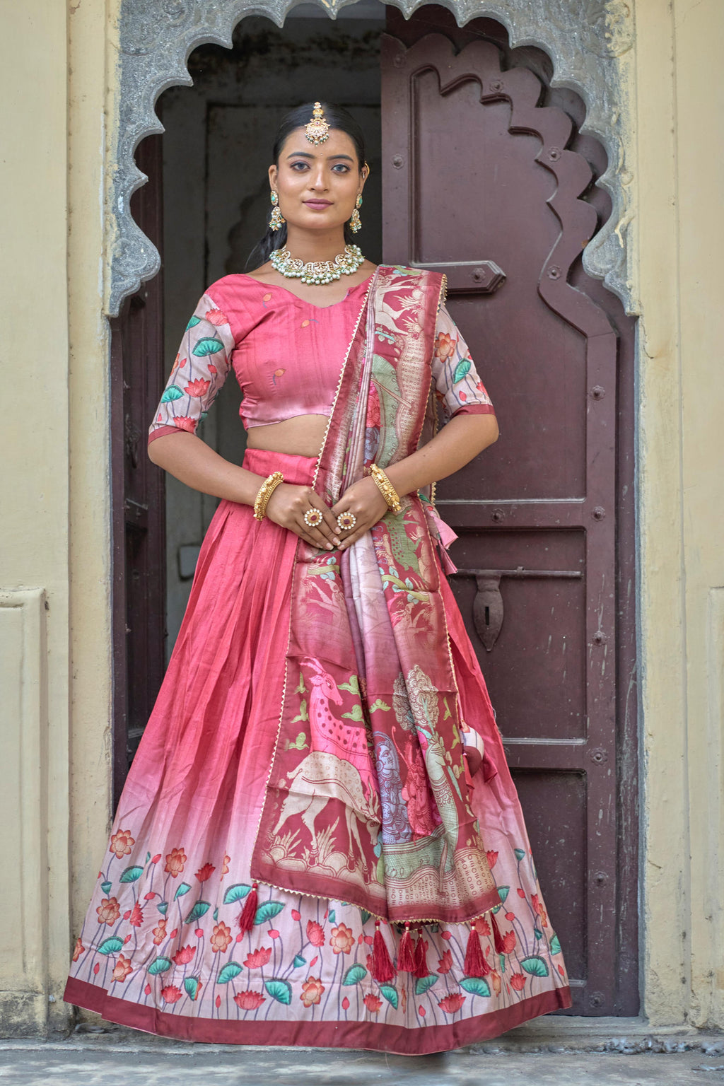 Arresting Pink Pure Manipuri Silk Printed Lehenga Choli Set - Ethnicwish