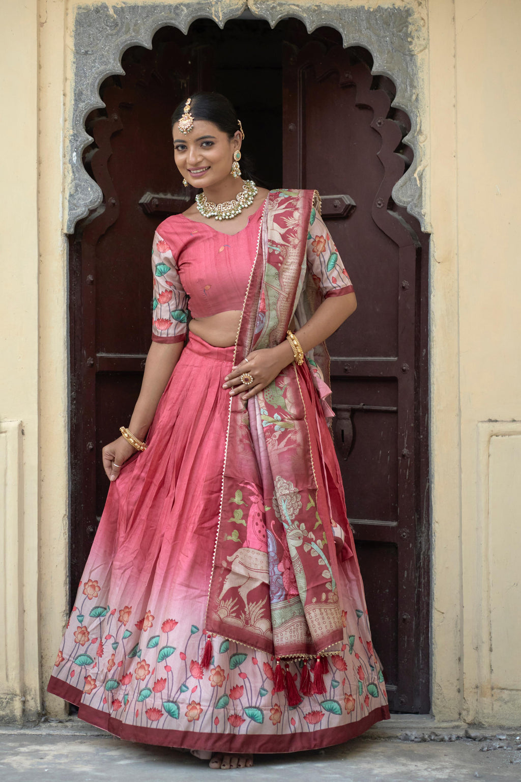Arresting Pink Pure Manipuri Silk Printed Lehenga Choli Set - Ethnicwish