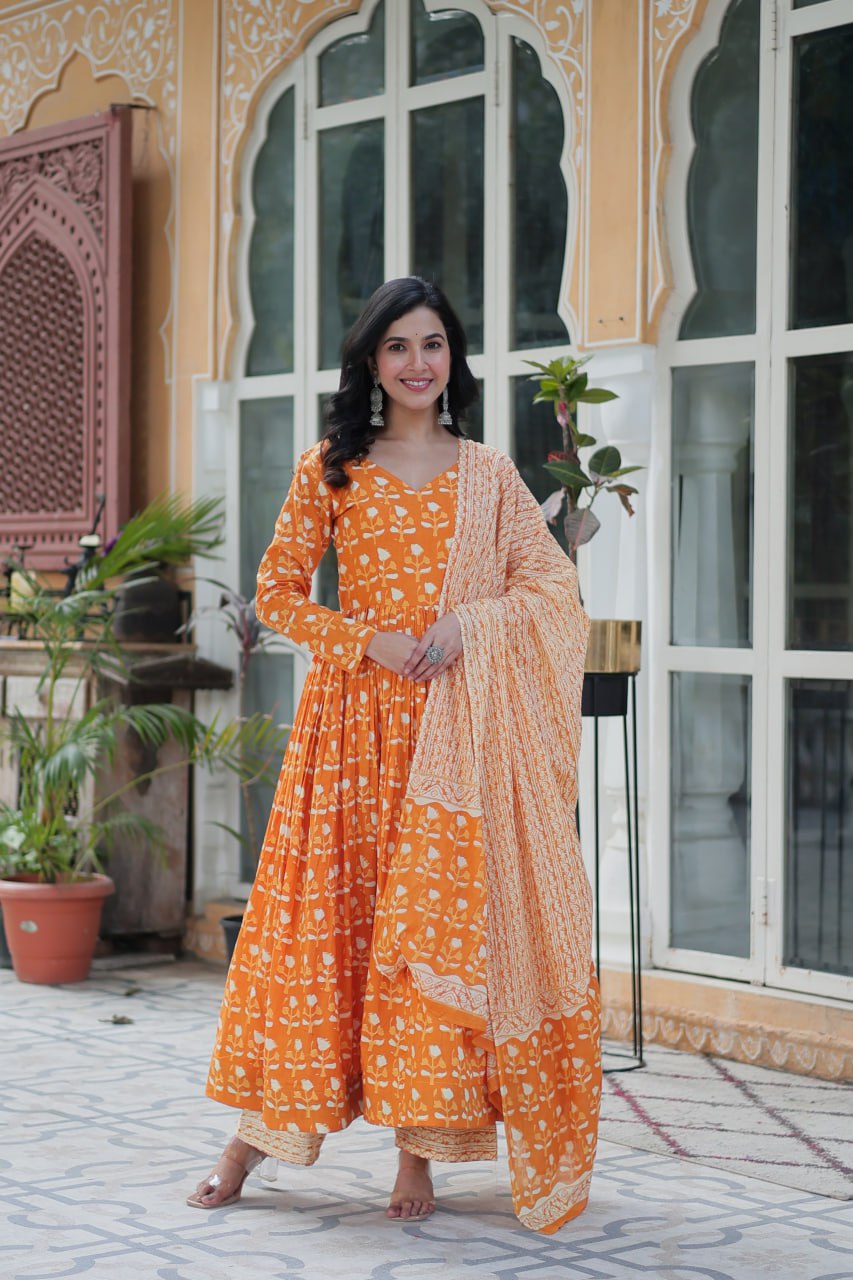 Graceful Pure Cotton 3-Piece Suit Set - ETHNICDEAL