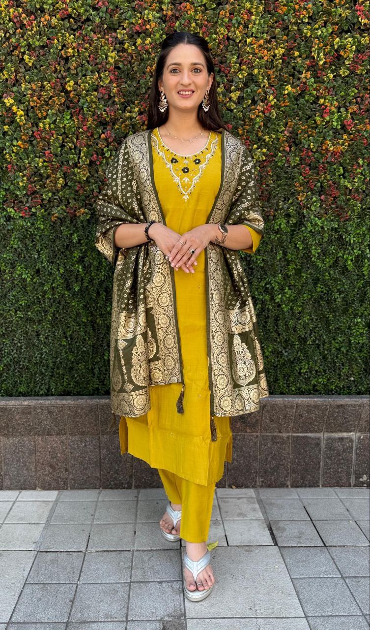 Ravishing Yellow Roman Silk Handworked Kurta Pant Dupatta Set - Ethnicwish
