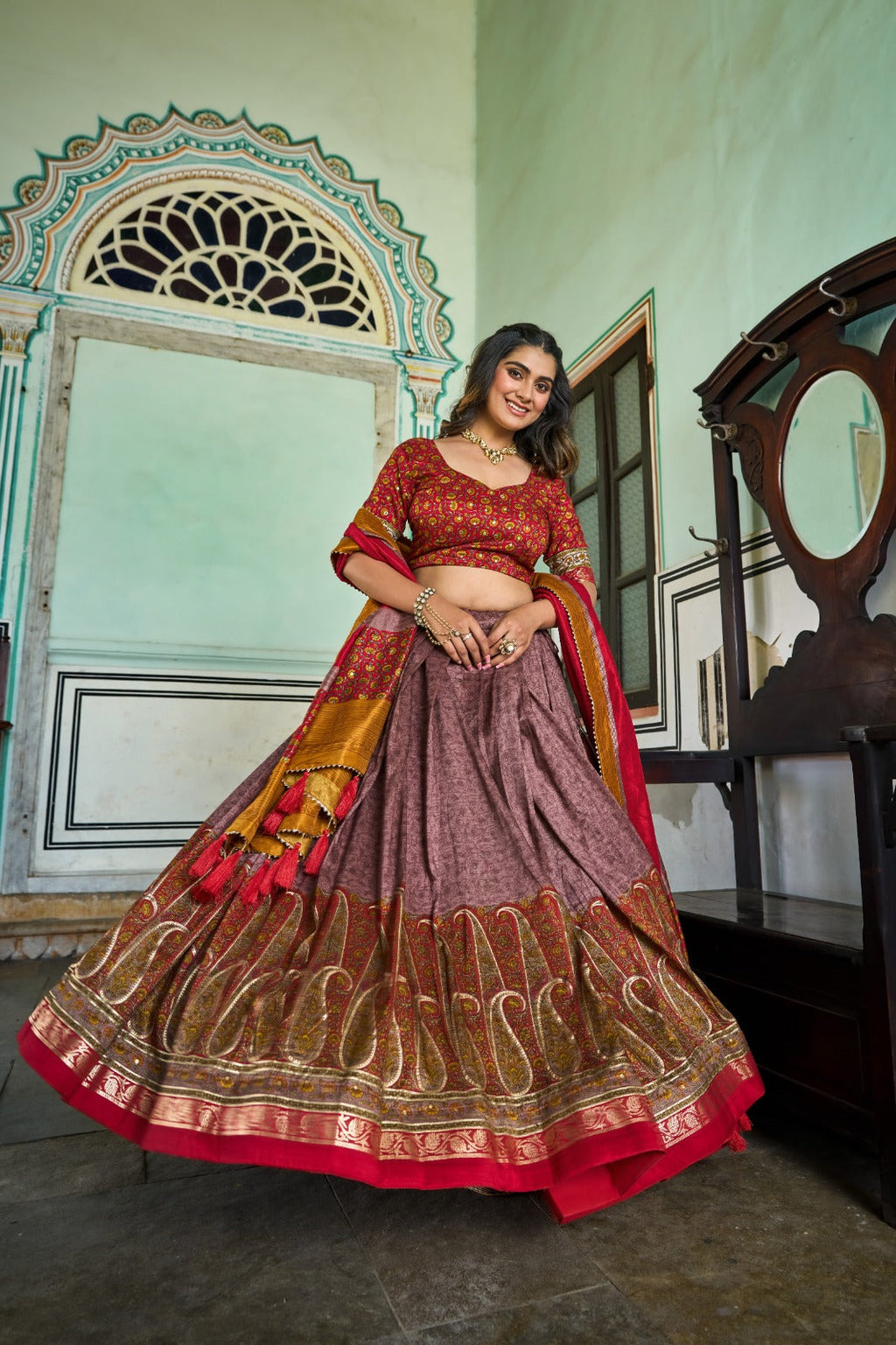 Chic Onion Tussar Silk Kashmiri Printed Lehenga Choli Set - Ethnicwish