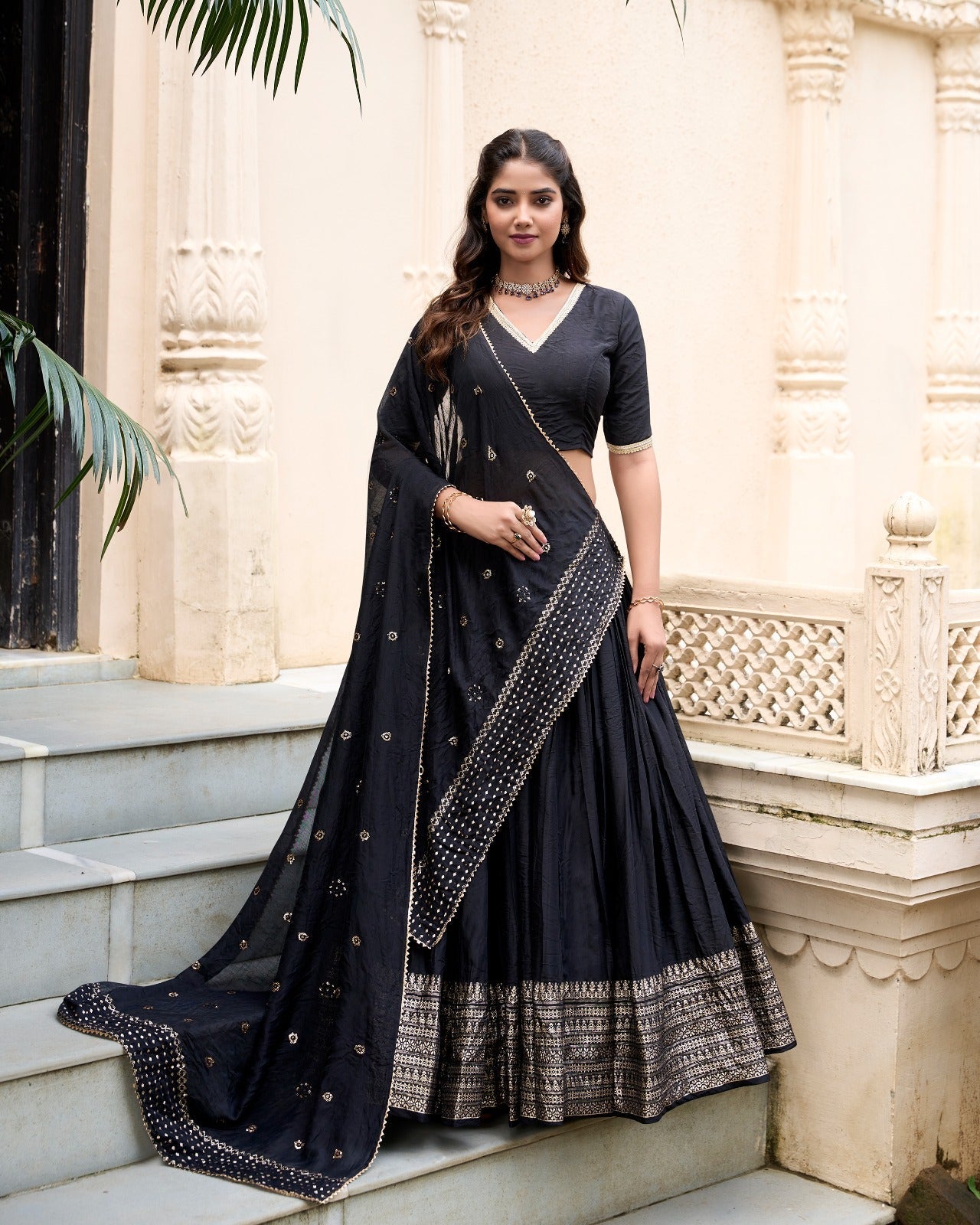 Resplendent Pure Chanderi Silk Zari Weaving Worked Lehenga Choli - Ethnicwish