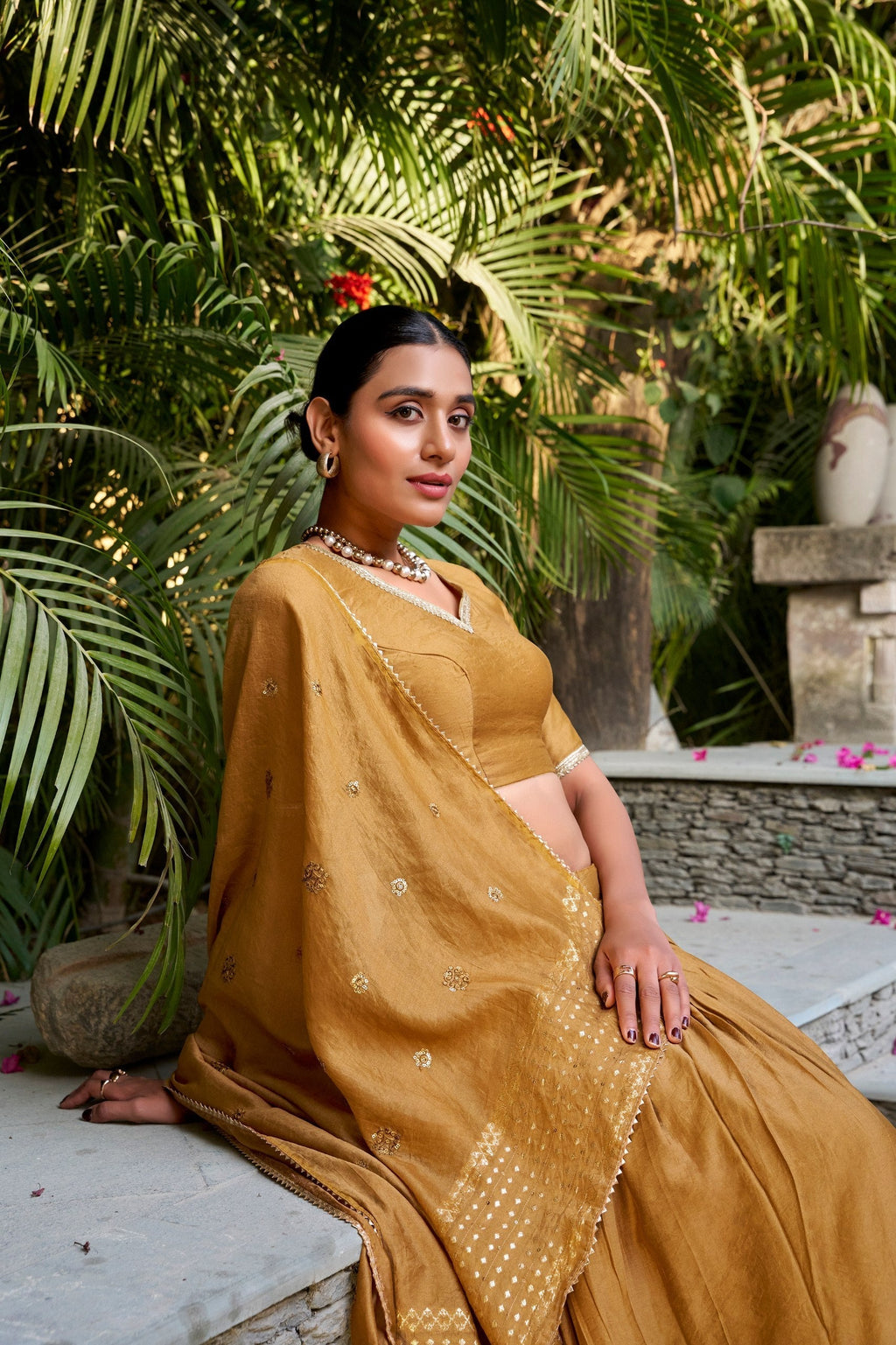 Resplendent Pure Chanderi Silk Zari Weaving Worked Lehenga Choli - ETHNICDEAL