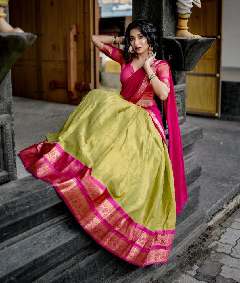 Entrancing Kanchipuram Silk Zari Weaving Worked Lehenga Choli - Ethnicwish