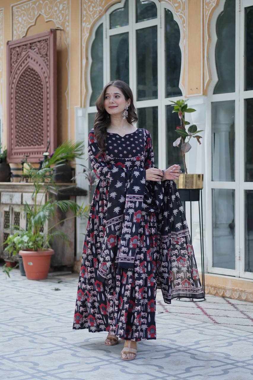 Elegant Pure Cotton Suit Set with Fancy Round Neck With Matching Dupatta - ETHNICDEAL