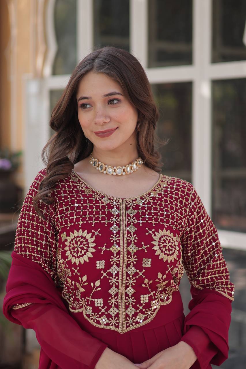 Graceful Faux Blooming Georgette Gown With Dupatta - ETHNICDEAL