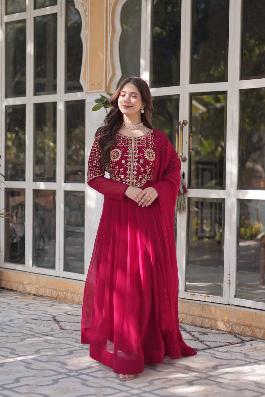 Graceful Faux Blooming Georgette Gown With Dupatta - ETHNICDEAL