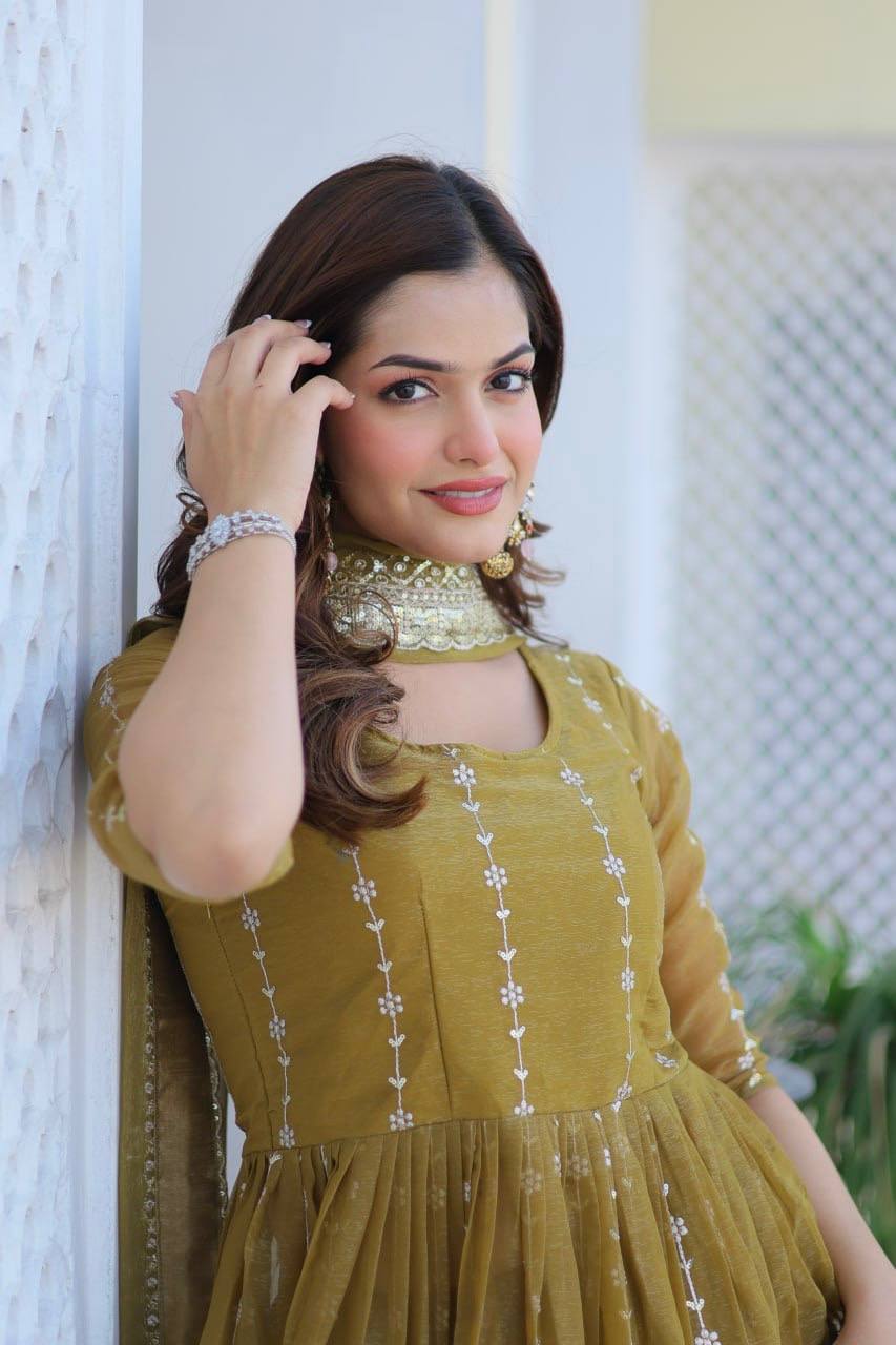 Elegant Pure Simmar Sharara Set with Heavy 3mm Sequence Embroidery Work - ETHNICDEAL