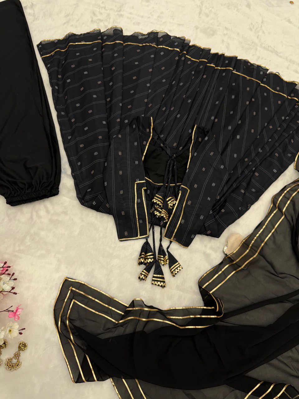 Divine Softy Chex Digital Printed Top Palazzo Suit - Ethnicwish