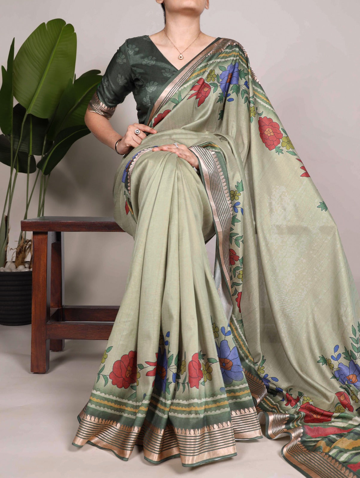 Divine Mehendi Green Tussar Silk Viscose Border Worked Printed Saree - Ethnicwish