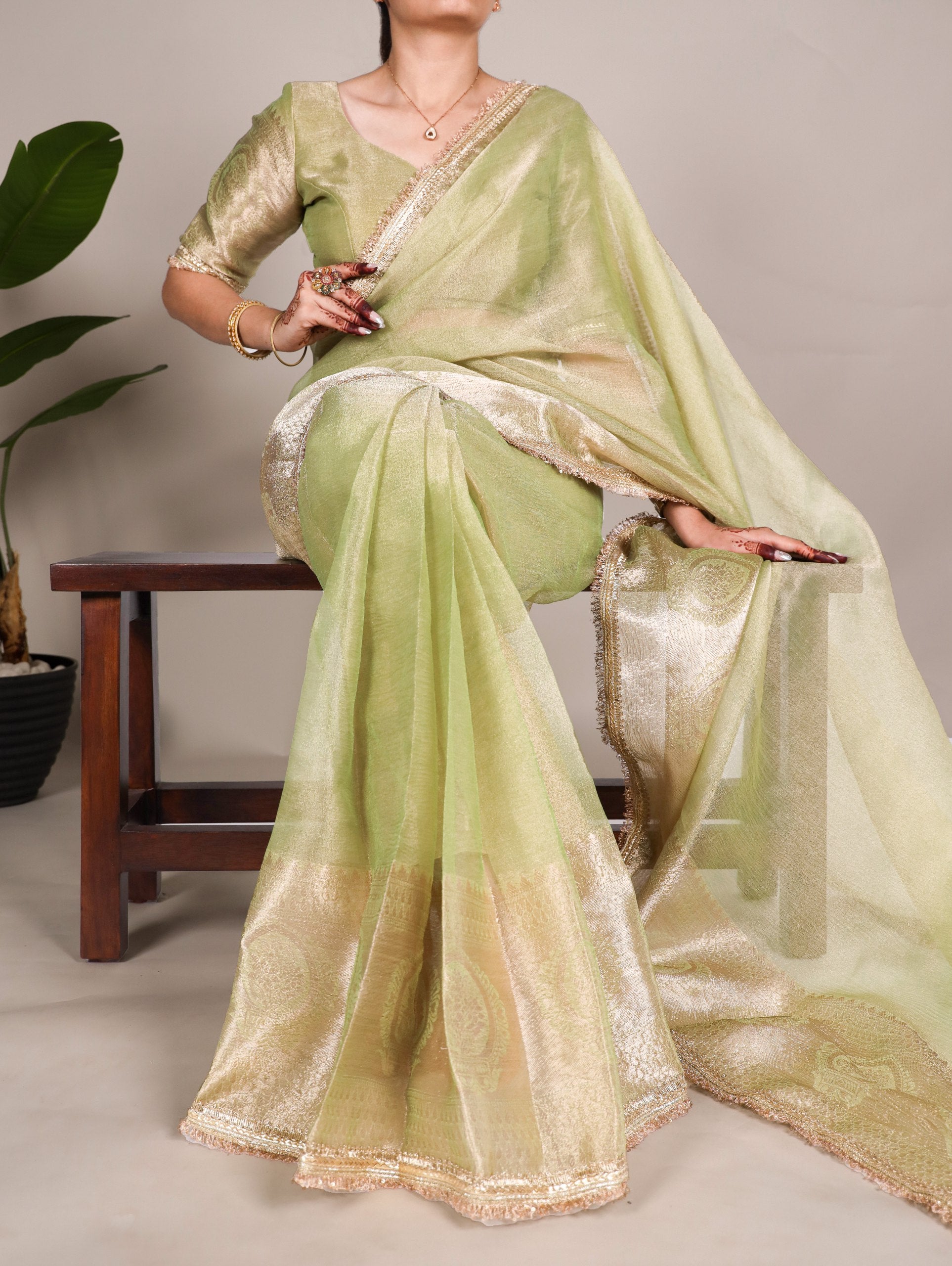 Elegant Tissue Shimmer Saree With Zari Weaving Work - ETHNICDEAL