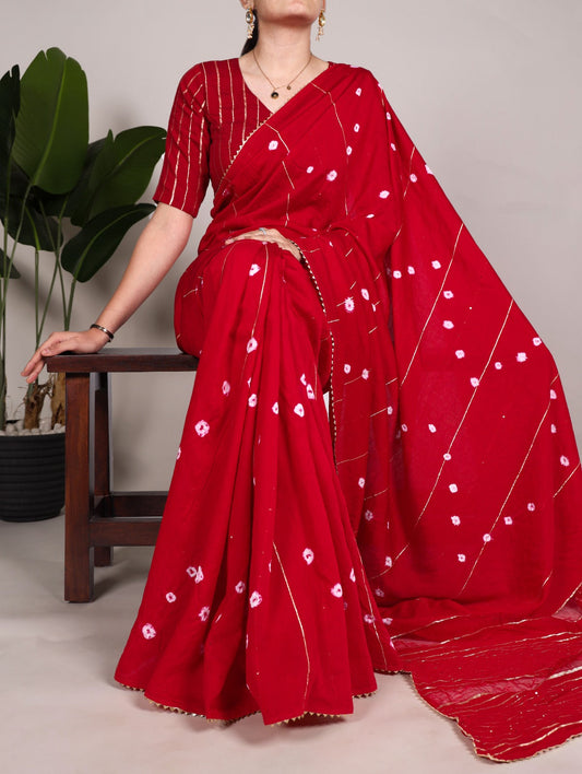 Enamoring Red Viscose Chanderi Sequins Zari Line Saree - Ethnicwish