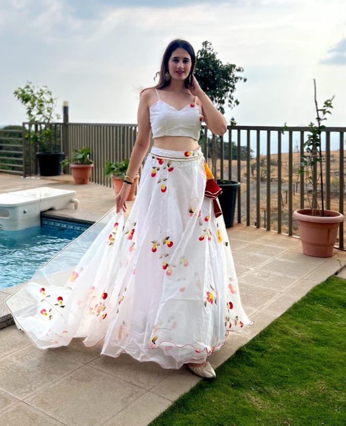 Arresting White Handprinted Organza Silk Lehenga Choli Set - Ethnicwish