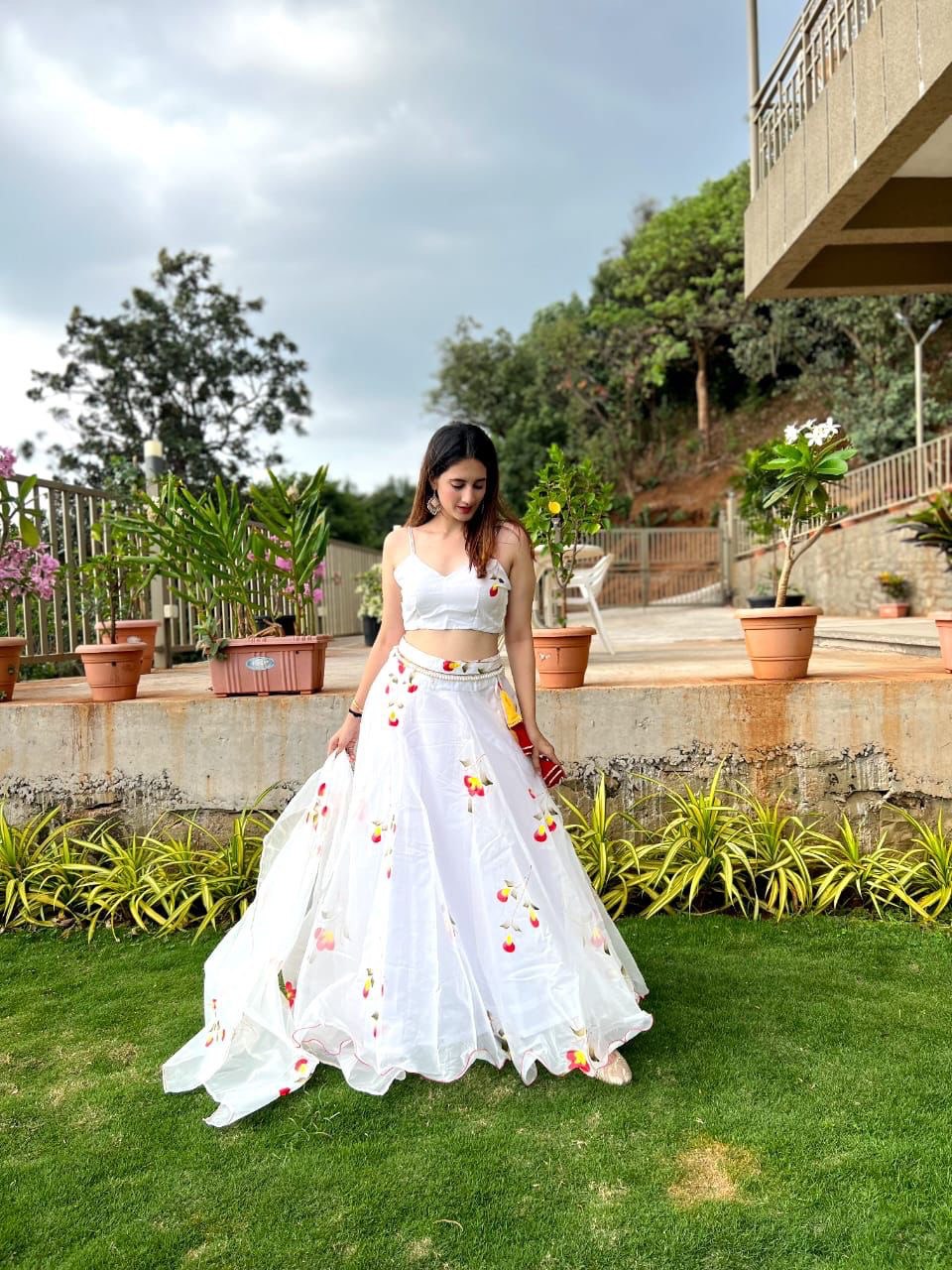 Arresting White Handprinted Organza Silk Lehenga Choli Set - Ethnicwish