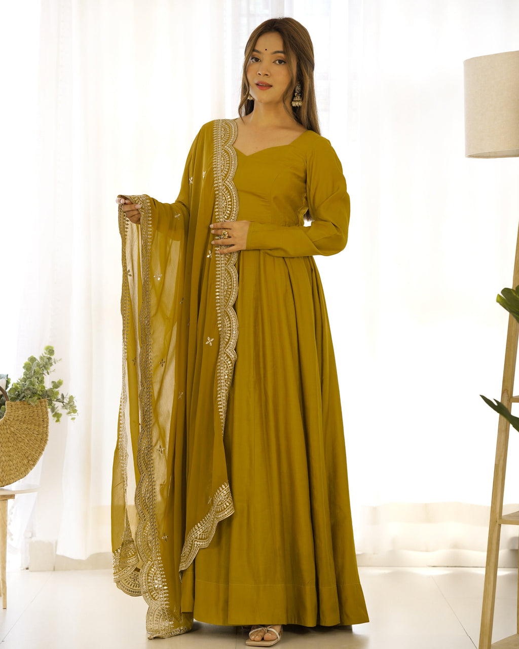 Exquisite Pure Romansilk Chanderi Designer Anarkali Pant Suit - Ethnicwish