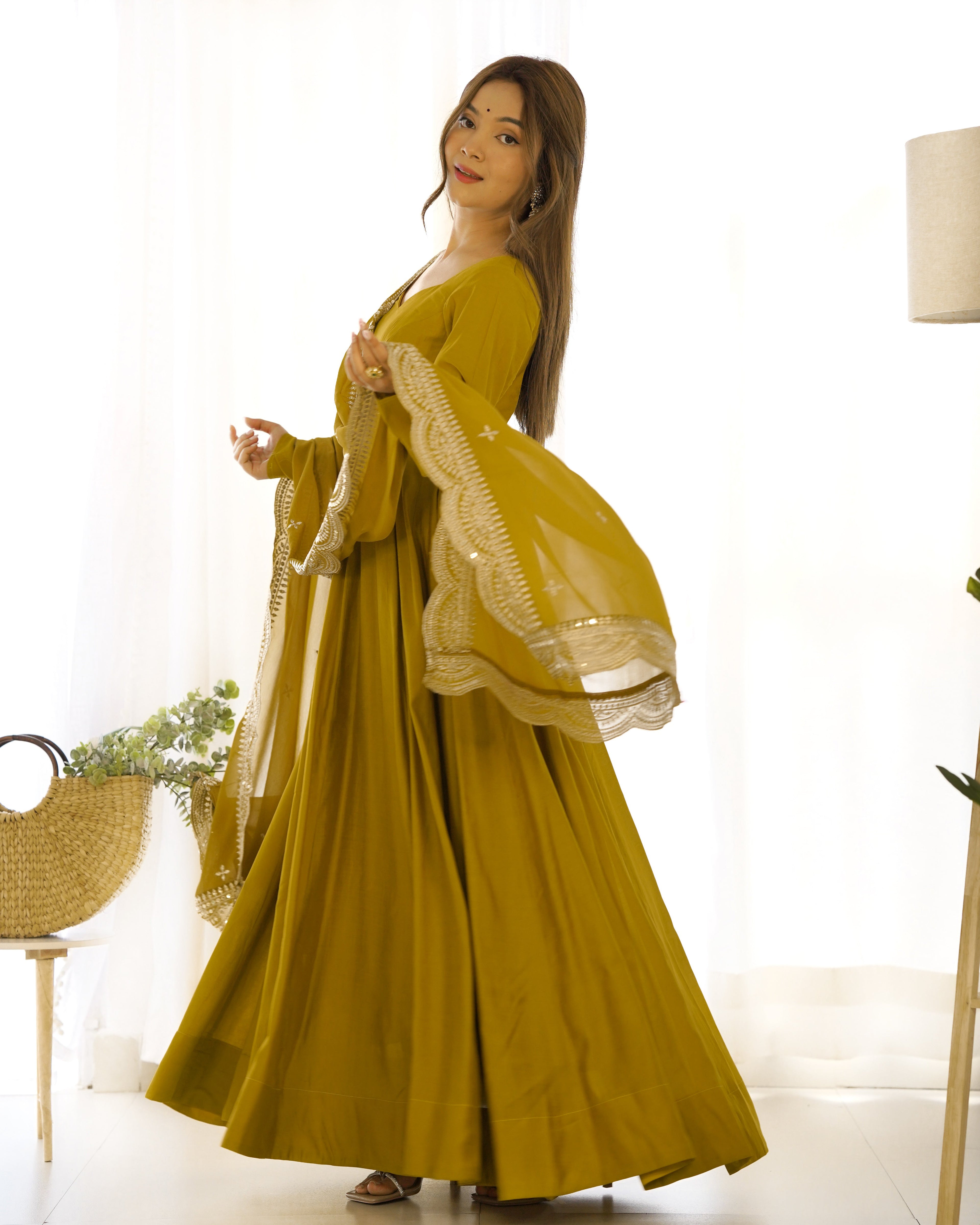 Exquisite Pure Romansilk Chanderi Designer Anarkali Pant Suit - Ethnicwish