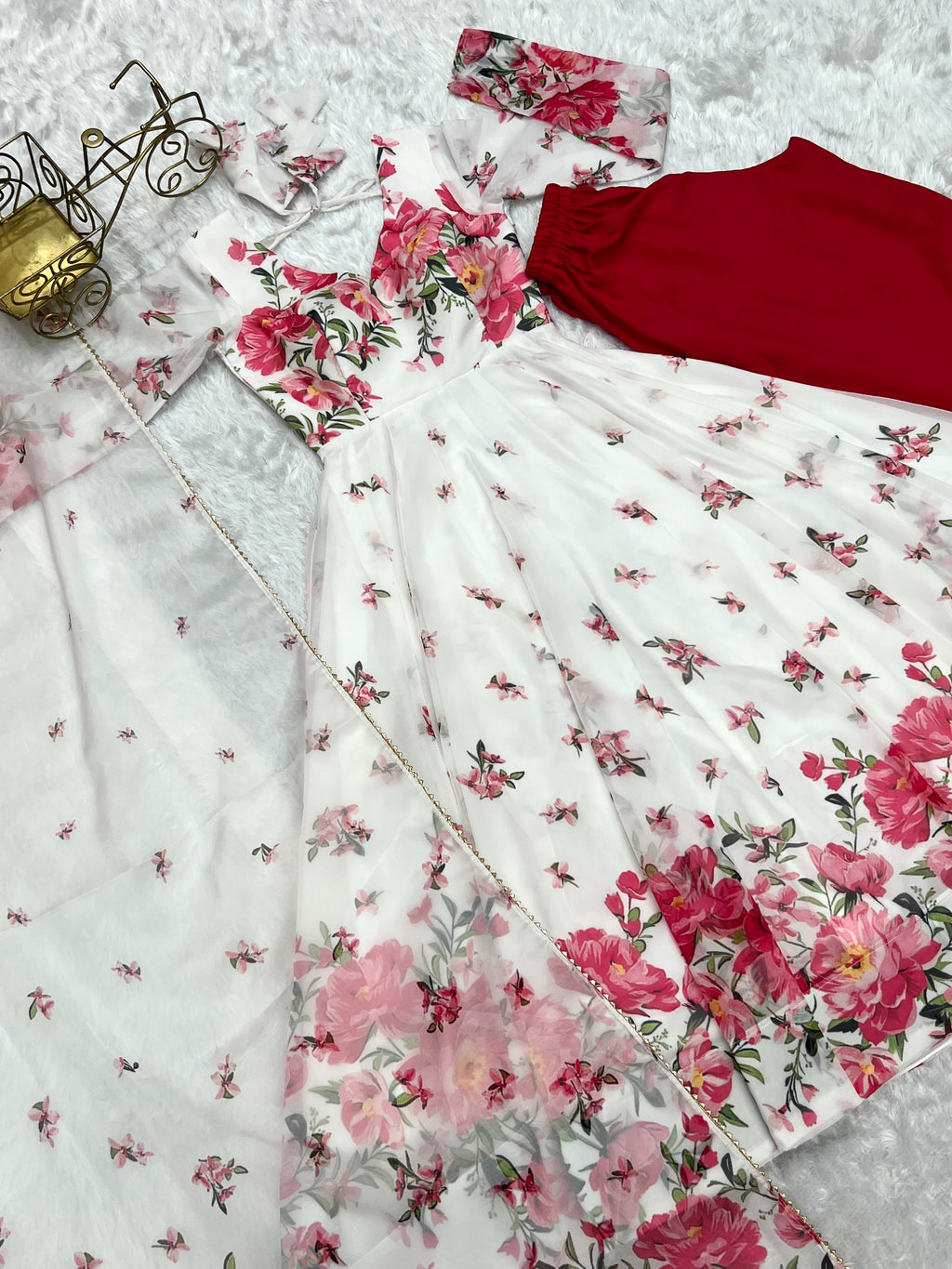 Polished White Organza Silk Floral Printed Anarkali Pant Suit - Ethnicwish