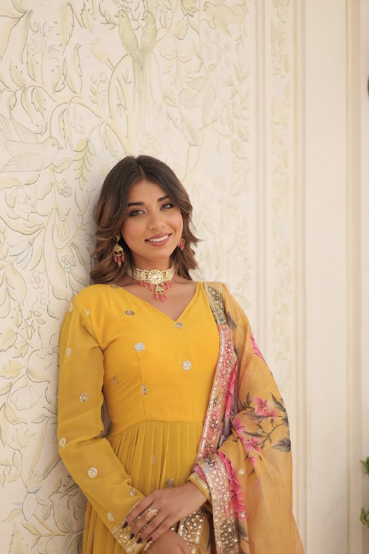 Entrancing Faux Georgette Zari Sequins Worked Designer Gown - Ethnicwish