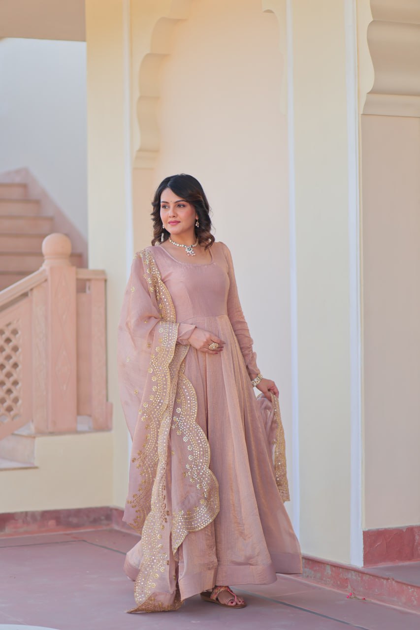 Appealing Fendy Chiffon Fully Stitched Gown With Dupatta - ETHNICDEAL