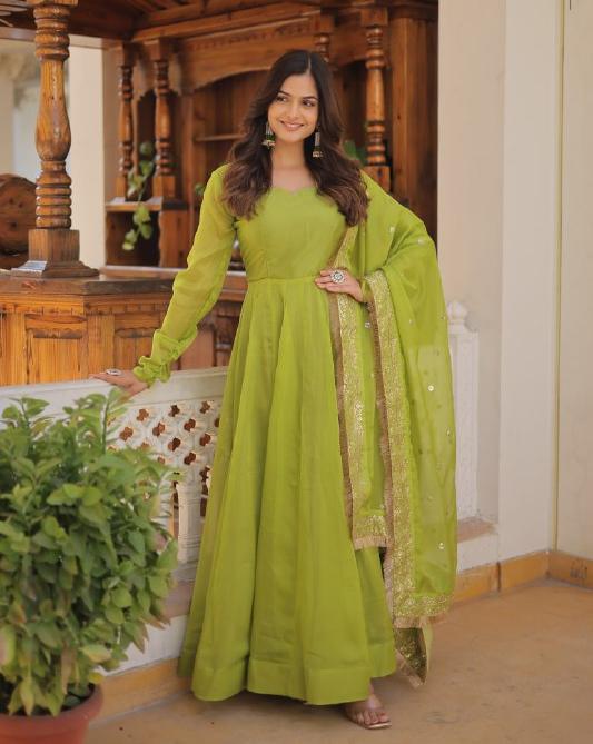 Alluring Russian Silk Fully Stitched Designer Gown With Dupatta - Ethnicwish