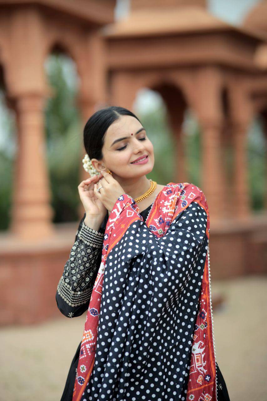 Unique Silk Sequins Embroidered Lehenga Choli Set - Ethnicwish