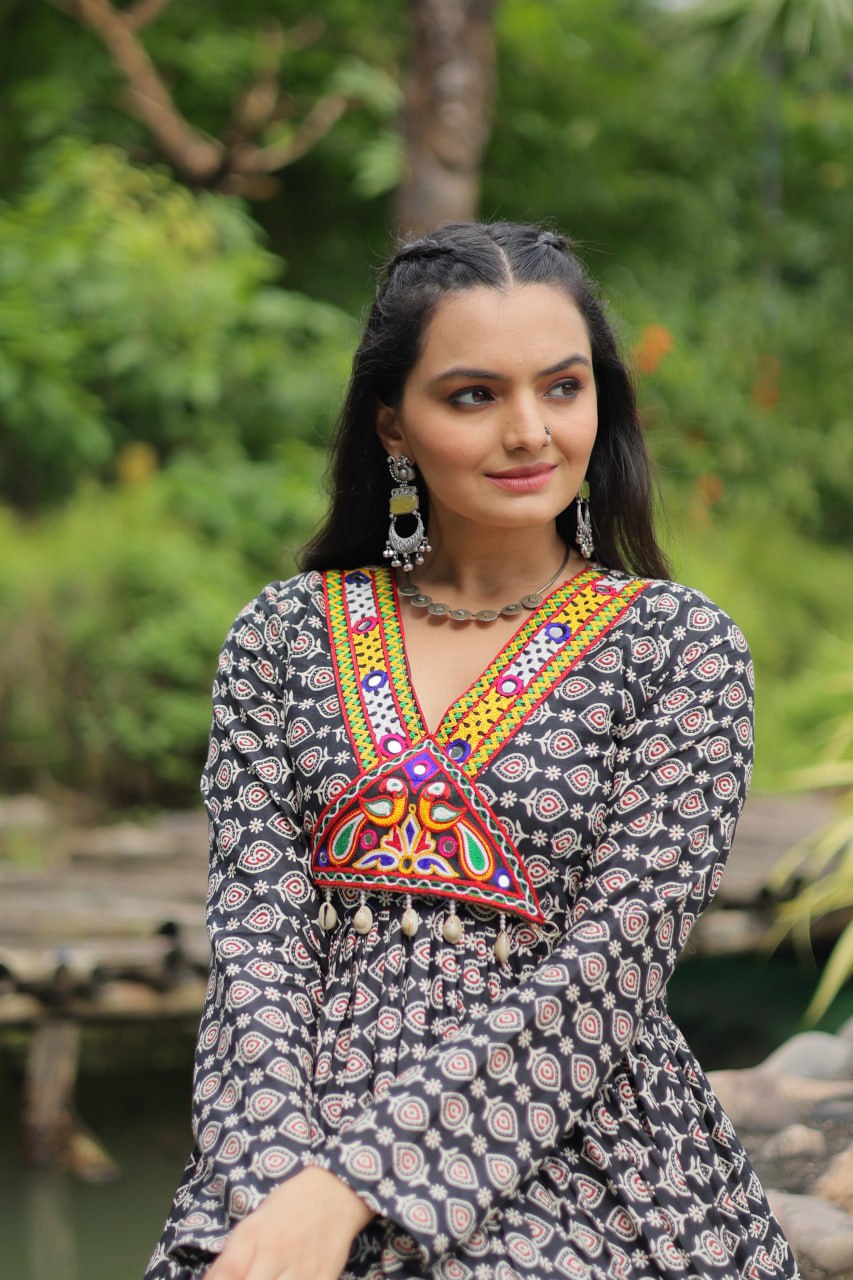 Ravishing Black Cotton Kutchi Gamthi Worked Navratri Gown - Ethnicwish