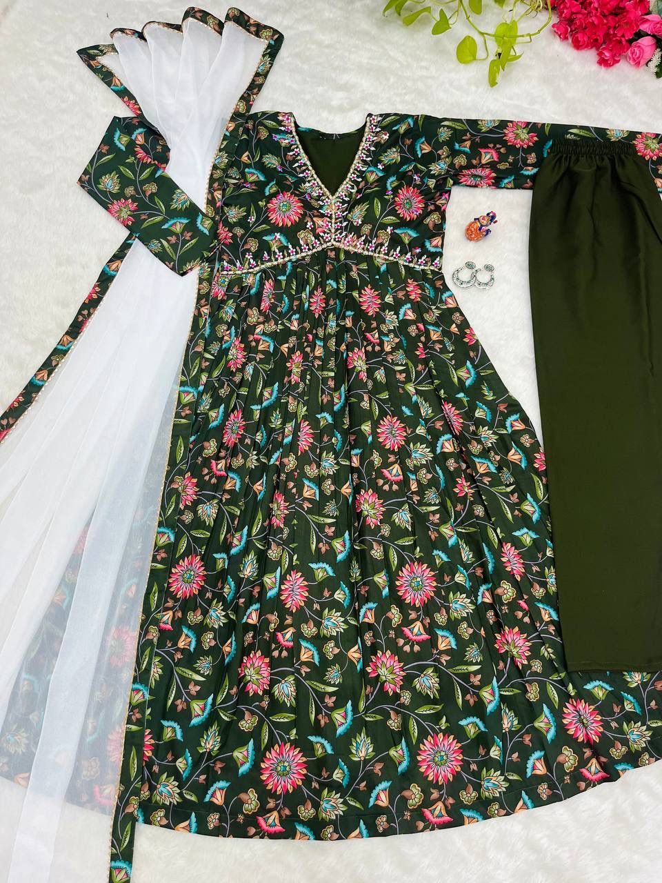 Elegant Green Soft Cotton Printed Handworked Festival Wear Suit - Ethnicwish