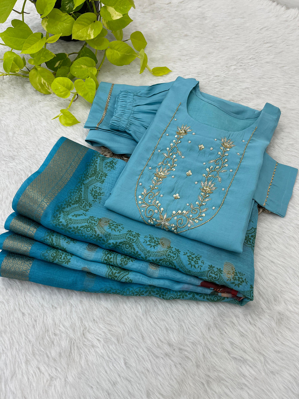 Spectacular Roman Silk Handcrafted Festive Wear Anarkali Pant Suit - Ethnicwish