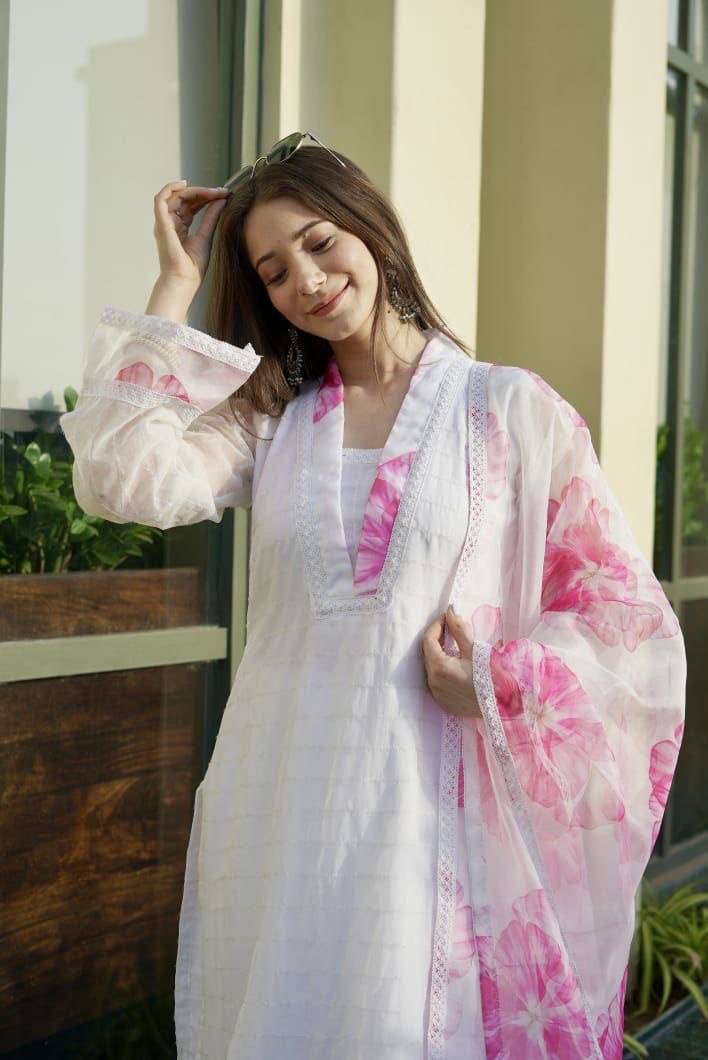 Posh White Organza Straight Kurta Pant With Dupatta Set - Ethnicwish