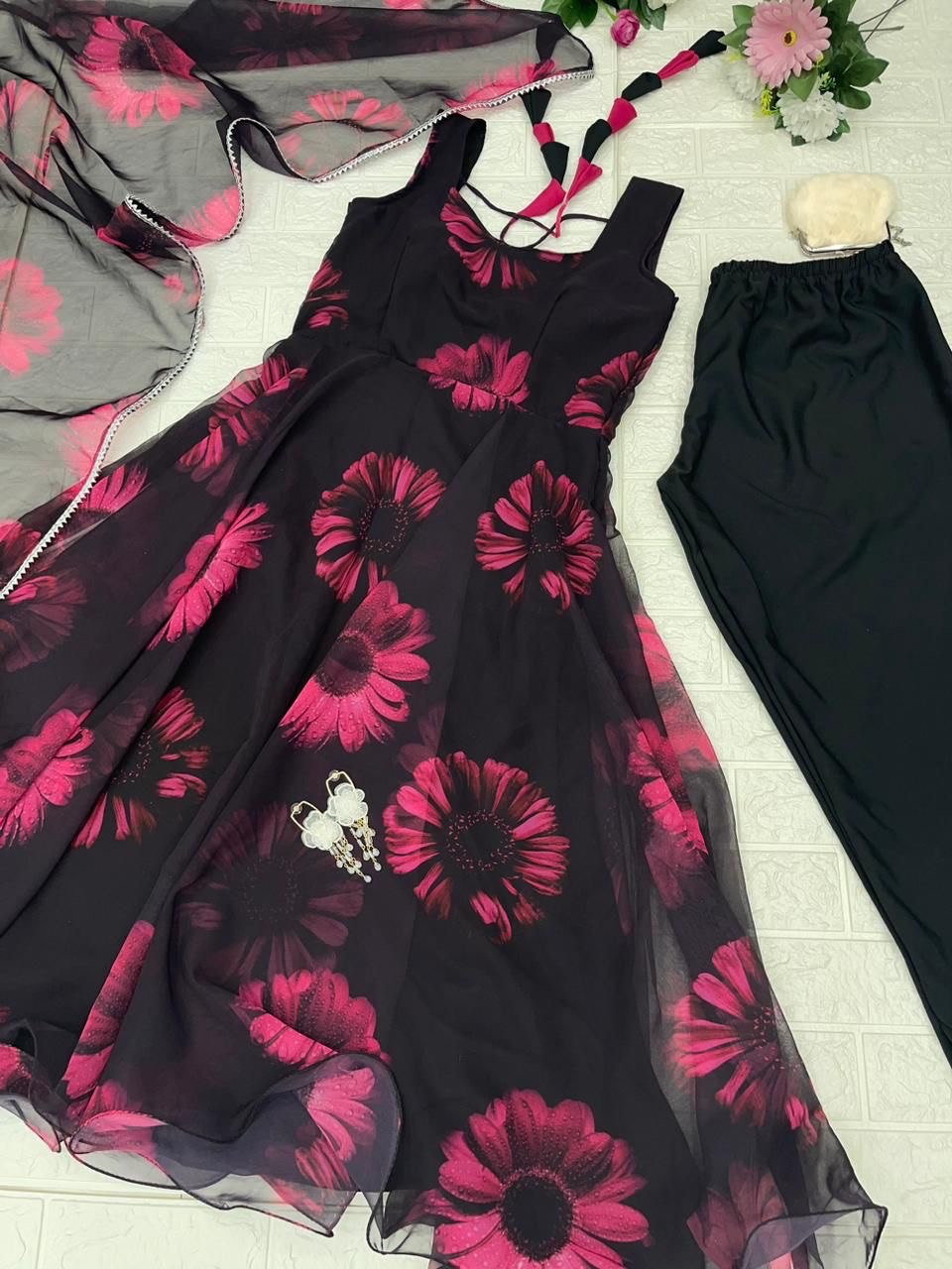 Mesmerizing Black Georgette Silk Floral Anarkali Pant Suit - Ethnicwish