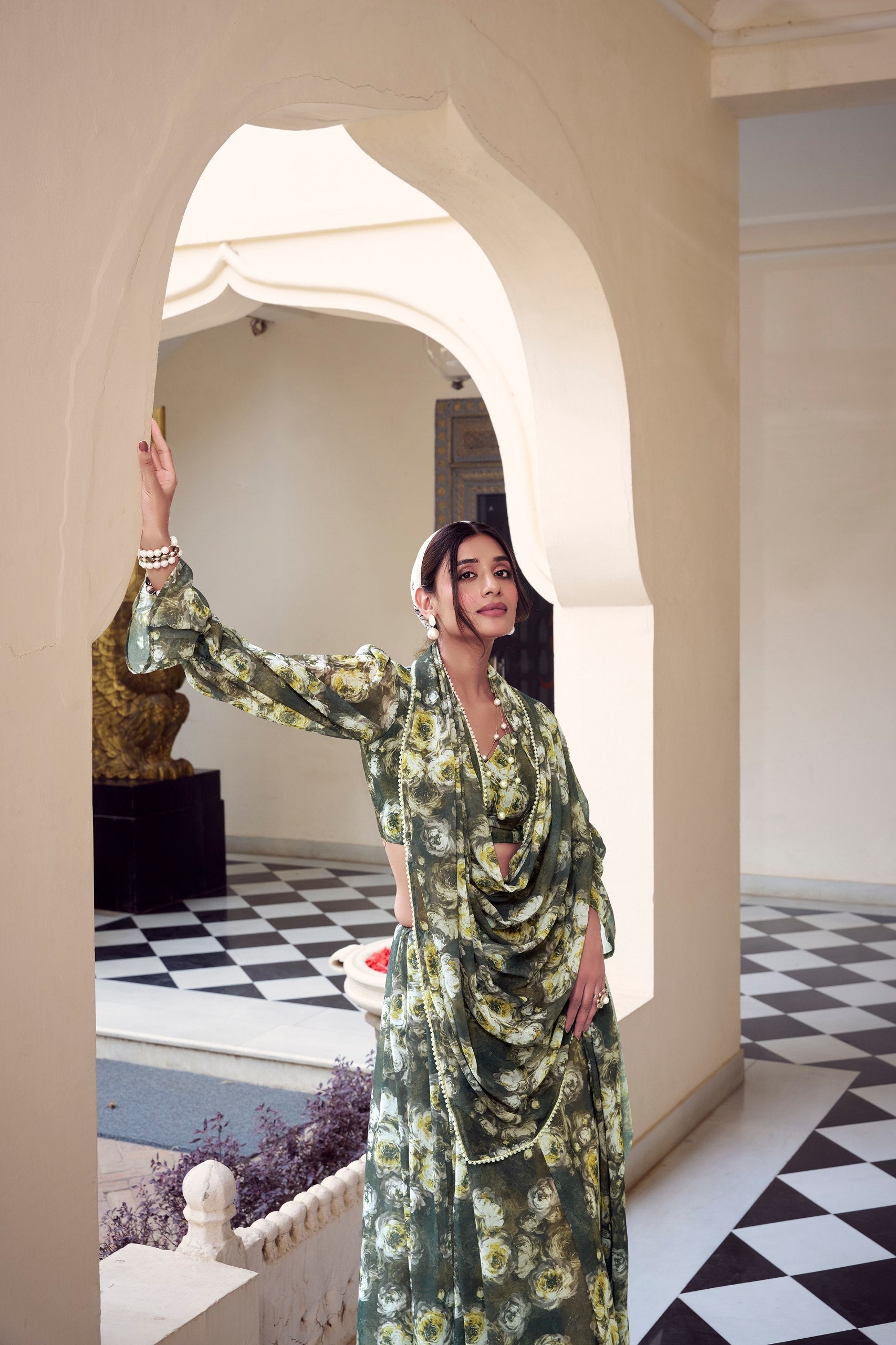 Elegant Floral Printed Saree with Pearl Lace Border - ETHNICDEAL